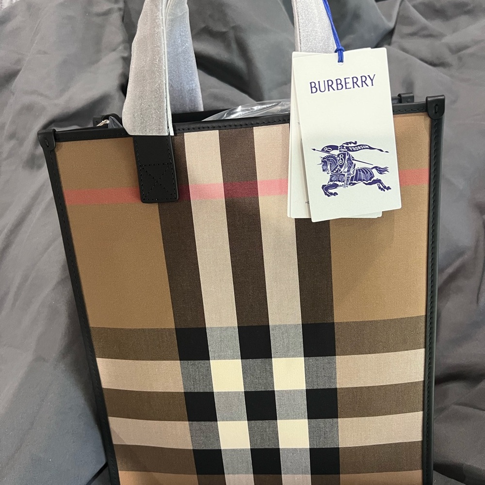 Burberry Men's Checkered Tote Bag - Brown and Black